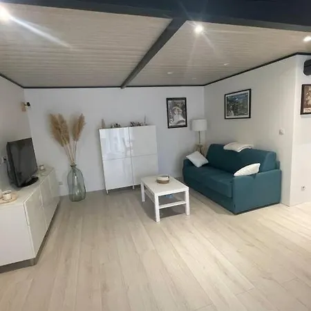 Chez Chacha Rod Au Coeur De La Champagne Magenta