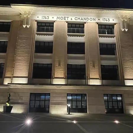 Chez Chacha Rod Au Coeur De La Champagne * Magenta